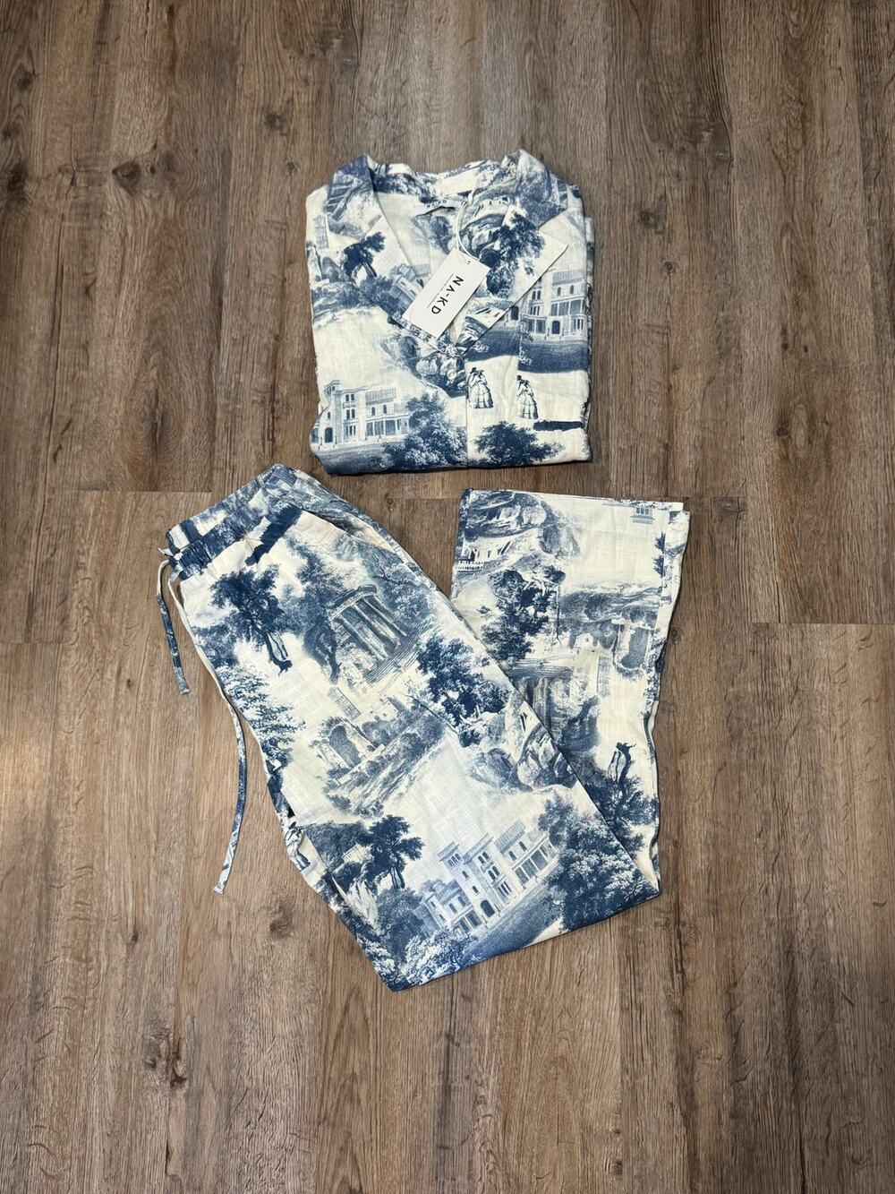 NA-KD Women’s Linen Blend Set Size 4